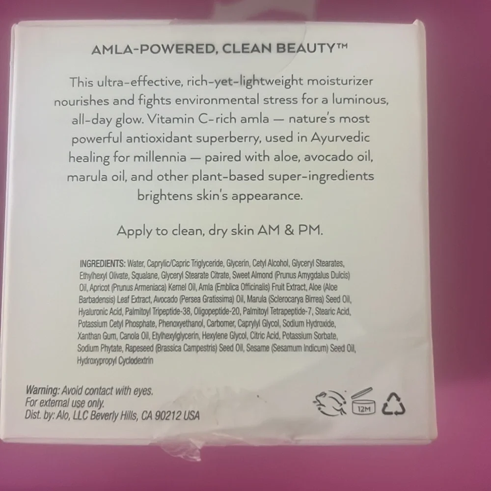 alo glow system luminizing face moisturizer​​​​